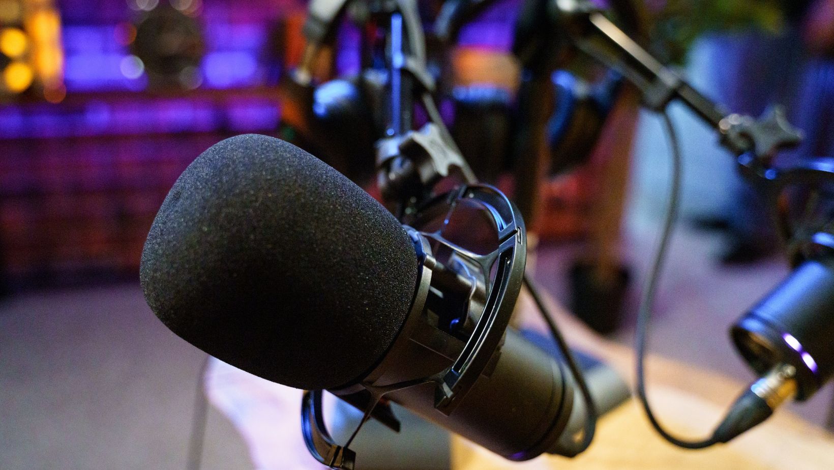 Top-Tier Podcast Suggestions: Finding Your Perfect Audio Match