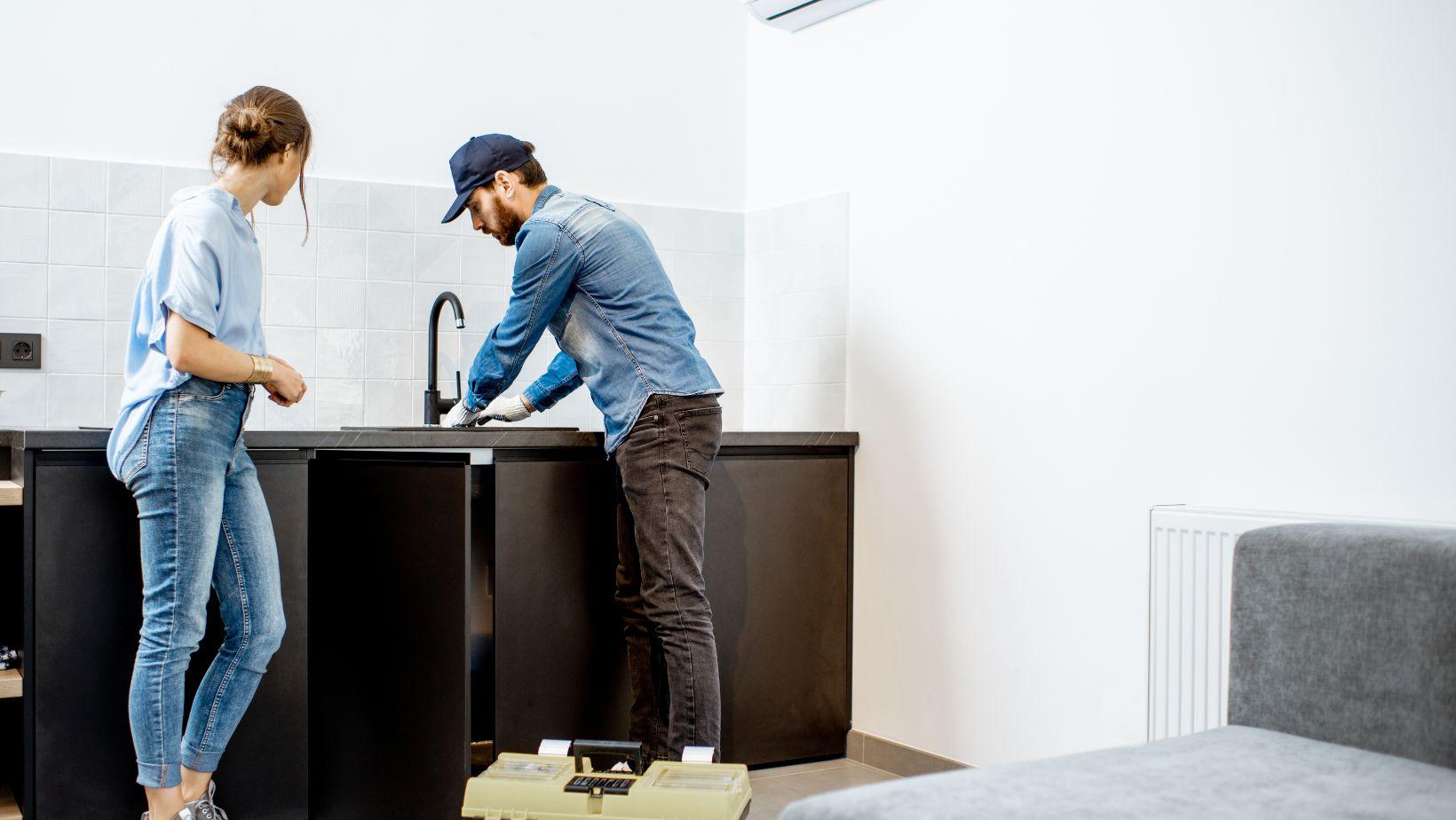 plumber costs, home repair plumber, plumbing service prices, emergency plumber rates, local plumber estimates, residential plumbing costs, bathroom repair plumber, kitchen plumbing costs, professional plumber services, plumbing cost breakdown